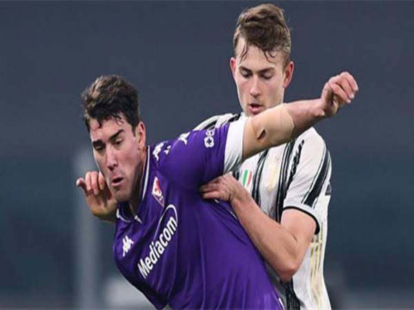 Chuyển nhượng trưa 21/4: Fiorentina muốn giữ chân Vlahovic