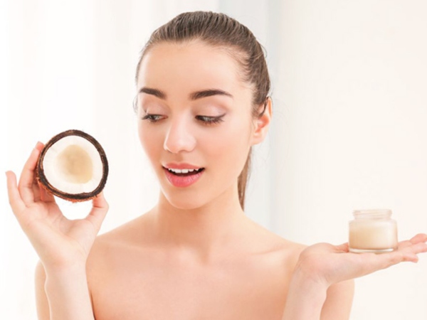 Bôi dầu dừa lên mặt bao lâu thì rửa là hiệu quả nhất?