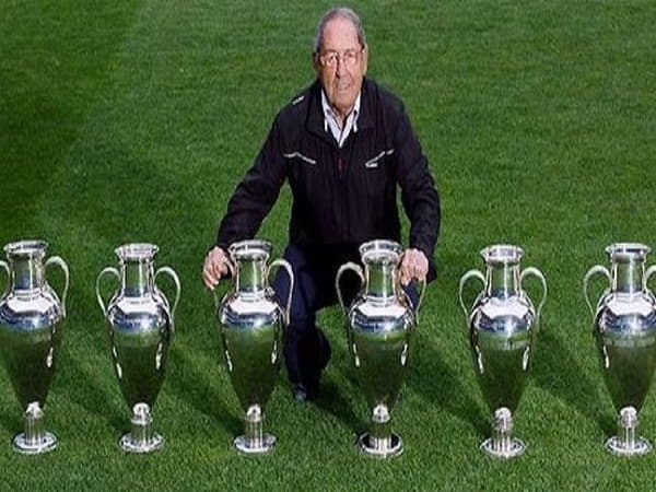 Cầu thủ hiện đại nào có thể phá vỡ kỷ lục cầu thủ 6 lần vô địch C1 của Gento?