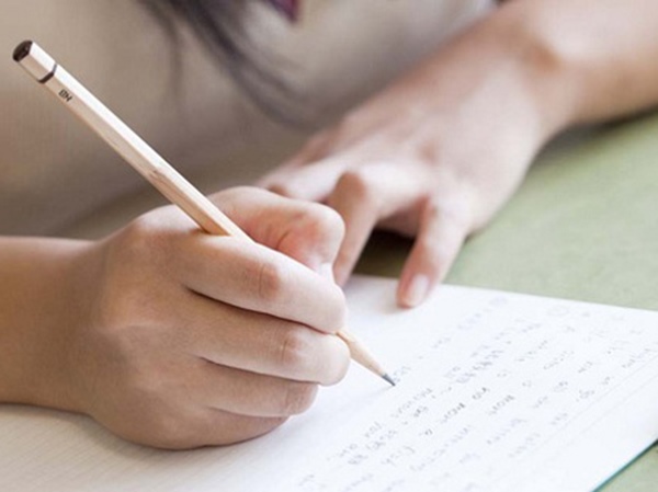 Mơ thấy đi thi là điềm tiêu cực hay tích cực?