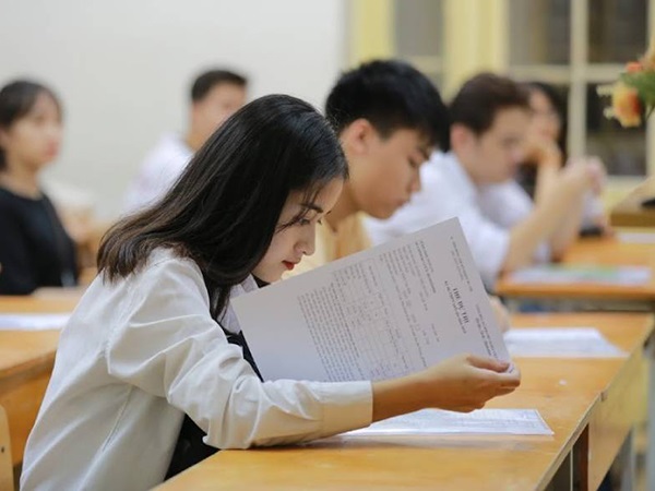 Mơ thấy đi thi là điềm tiêu cực hay tích cực?