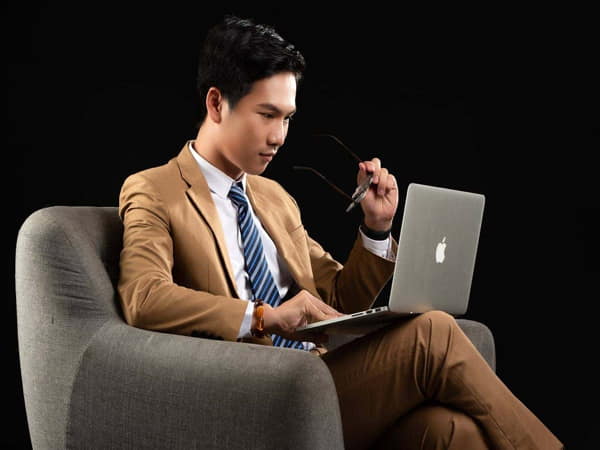1981 hợp tuổi nào làm ăn, kinh doanh phát đạt?