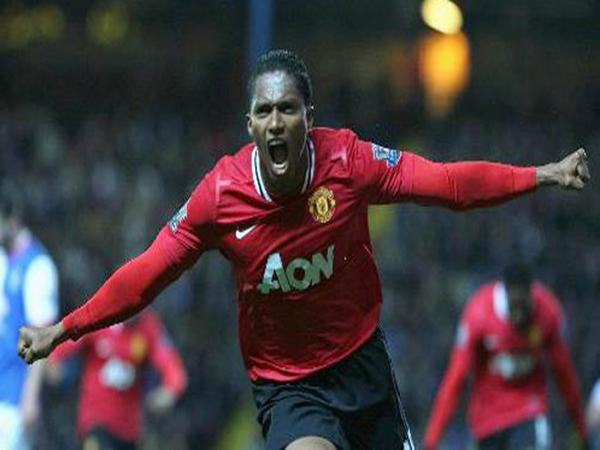 Hậu vệ cánh phải MU xuất sắc